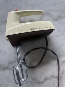 Sunbeam Mixmaster portatile • vintage e funzionante • - Foto 1 di 12