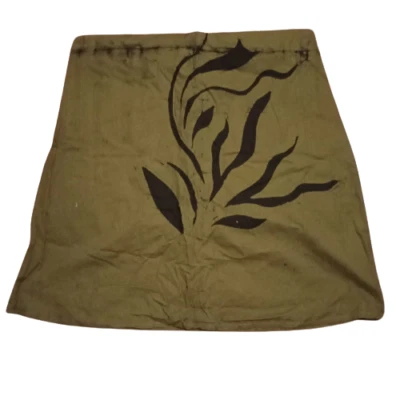 Ceylon Batik Unique Hand Made 100% Pure Cotton Craft Fabrics Green and Black 1 y - Image 1 of 4