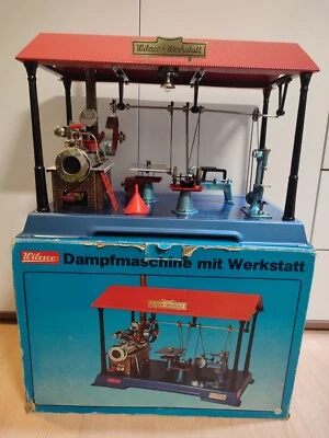 Wilesco Dampfmaschine mit Werkstatt & Dynamo in OVP - Bild 1 von 4