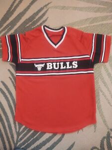 Chicago Bulls Jersey woman's Court Yard Short Sleeve Shirt
