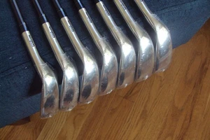 New Wilson Dynapower Max irons 5-PW,GW KBS Max 65g regular graphite -1/4" - Picture 1 of 6