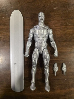 Marvel Legends Silver Surfer - Walgreens EXCLUSIVO 2024 Reedición - SUELTO Foto 1 de 4