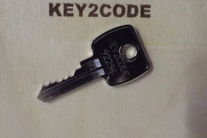 92201 to 92400 office furniture keys - filing cabinets,lockers  - Picture 1 of 2