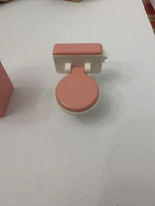 Fisher Price Loving Family Toilette und Waschtisch  - Bild 1 von 6