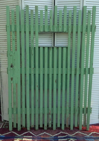 Antique Farmhouse Barn Garden Wooden Gate Green Weathered Shipping Available $$ Cover