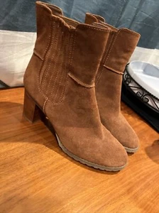 Circa Joan & David Jadine Conac Suede/Leather Ankle Boot Sz 10M EXCELLENT - Picture 1 of 6