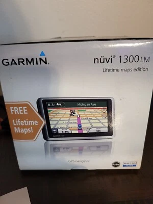 GARMIN NUVI 1300 LM TOUCH SCREEN GPS navigator - Image 1 of 4
