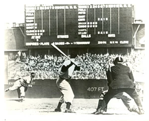 8 x 10 Glossy Photo Bob Feller pitching to Joe DiMaggio No-Hitter April 30, 1946 - Picture 1 of 1