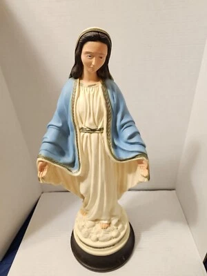 Molde plástico para escultura de jardín Virgen María 26" de altura Foto 1 de 4
