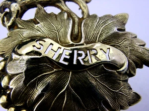 HUGE HEAVY 42g ENGLISH STERLING SILVER GILT SHERRY DECANTER BOTTLE WINE LABEL - Picture 1 of 6