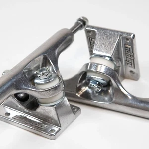 Slappy Skateboard Trucks ST1 Classic 8.75" Polished - Picture 1 of 7
