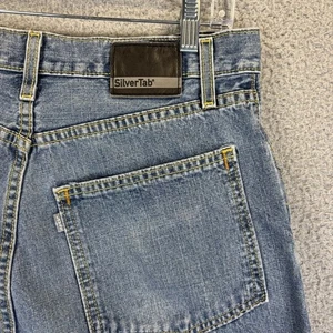 Y2k Levis Silver Tab Baggy Jeans Mens 31x34 Wide Leg Skater Grunge Hip Hop Retro - Picture 1 of 12