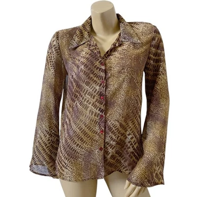 Blusa Newport News feminina 10 transparente estampa animal botão frontal manga longa  - Imagem 1 de 4