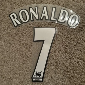 1997/2007 EPL Ronaldo Player Size Premier League Nameset Felt Manchester United - Picture 1 of 2