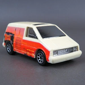 Hot Wheels Car - Ford Aerostar Van Photo Finish White - 1995 Mattel Diecast 1:64 - Picture 1 of 6