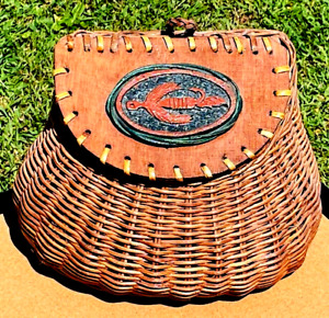 Antique Fly Fishing Creel Woven Wooden Wicker Basket Lake Lodge Hunting Cabin