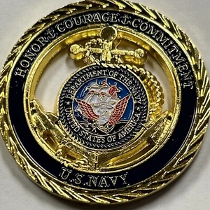 United States US Navy Challenge Coin - Picture 1 of 4