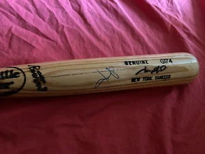 JASON GIAMBI AUTOGRAPHED SIGNED LOUISVILLE SLUGGER GAME ISSUED BAT YANKEES - Picture 1 of 7