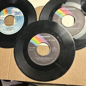 Lot Of 3 Merle Haggard Rainbow Stu Full And The Beaver Back In Love By Monday 45 - Picture 1 of 4