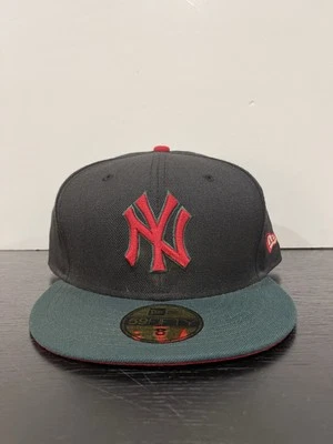 New York NY Yankees MLB 59Fifty Wool Fitted Cap Hat Size 8 - Image 1 of 4