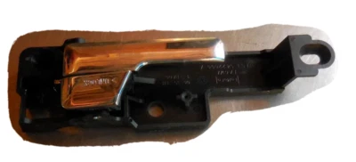 Lincoln MKZ 2007-2009 manija de puerta interior delantero derecho lado del pasajero fabricante de equipos originales Foto 1 de 4