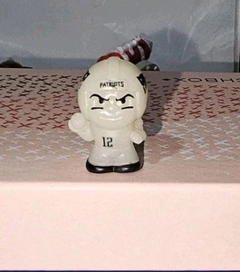 NFL TeenyMates Series 6 Rare Glow in the Dark Tom Brady (1:64) - Picture 1 of 6