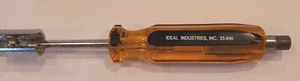 Herramienta de mano de extracción de inserción de conector coaxial IDEAL 35-046 F & BNC de 8 pulgadas de largo - Imagen 1 de 4