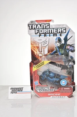 NOVO Transformers Prime: Robots In Disguise Arcee Autobot Novo Selado Deluxe - Imagem 1 de 4