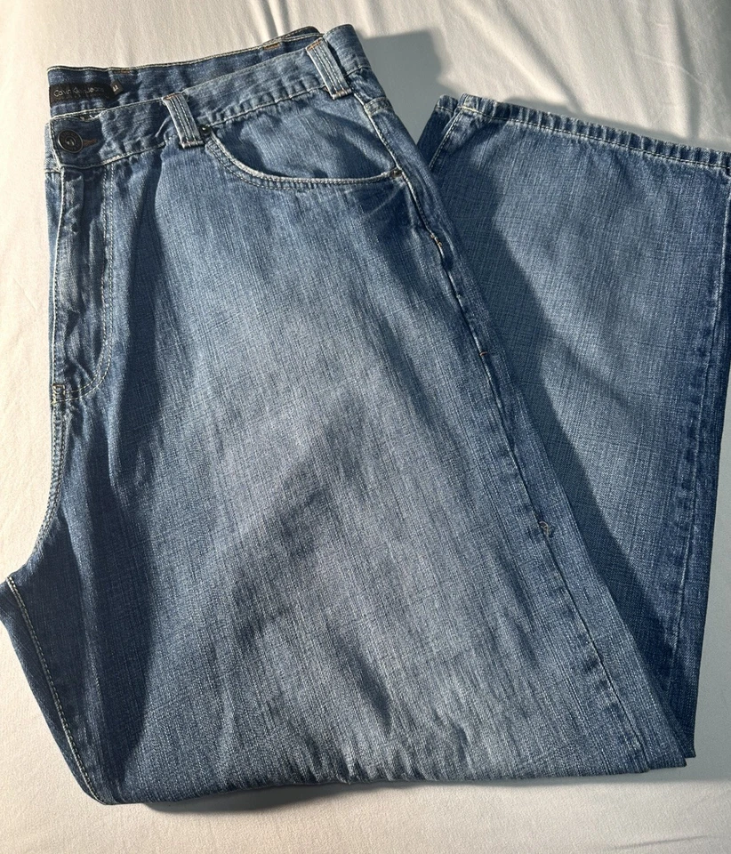 Calvin Klein Men’s Loose Fit Medium wash 44x32 Jeans Vintage MT19A470 71100 - Image 1 of 4