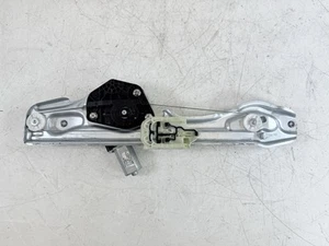 2016-2023 CHEVROLET MALIBU REAR RIGHT SIDE DOOR WINDOW REGULATOR W/ MOTOR OEM - Bild 1 von 8