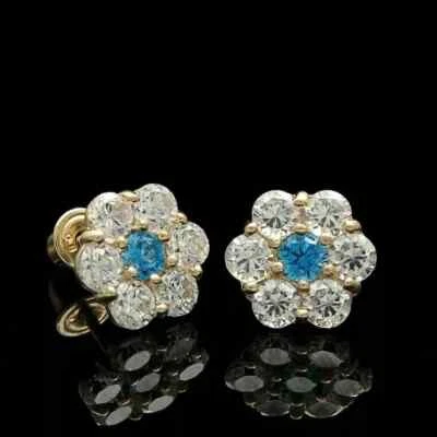 Aretes con flores en racimo de topacio azul creados en laboratorio de 2 quilates enchapados en oro amarillo de 14 k Foto 1 de 3