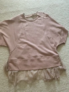 Nr. 21 Altrosa Seide Kurzarm Sweatshirt hinten Spitze Saum & Besatz Gr. 44 / L - Bild 1 von 4