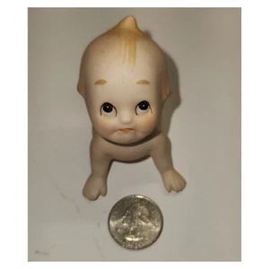 Kewpie de porcelana Crawling 3" - Imagen 1 de 4