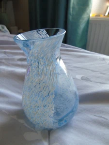 Blue And White Posy Vase By Caithness Scotland - Picture 1 of 5