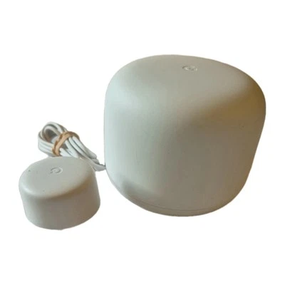 Google Nest WiFi Router  A4R H2D White - Image 1 of 4