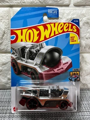 Hot Wheels HW Metro 5/10 Loco Motorin' 31/250 Best For Track Chrome - Image 1 of 4