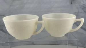 Vintage Macbeth Evans Petalware Cremax Ivory Tea Coffee Cup Glass Set Of 2 - Picture 1 of 8