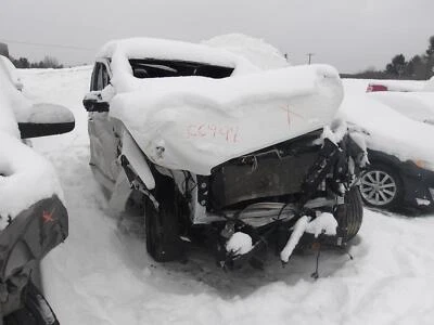 Used Door Vent Glass Rear fits: 2022 Lincoln Navigator  Grade A - Image 1 of 4