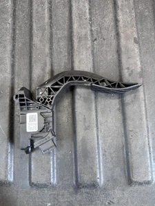 AUDI A4 8W2, B9 Throttle Pedal 8W1723523A 2.0 Diesel 2023 - Picture 1 of 12
