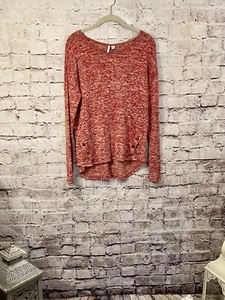 C Est 1946 Red & White Hacci Knit Sweater Top Size Medium  - Picture 1 of 9
