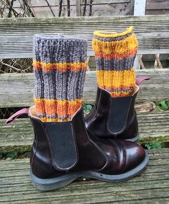 Hand knitted contrasting ladies leg warmers Mustard Grey Brick Red 29cm - image 1 of 4
