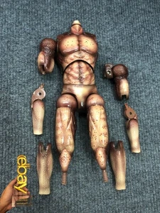 1/6 Hot Toys MMS45 Predator City Hunter Battle Damaged V. Body Broken*for Figure - Picture 1 of 9