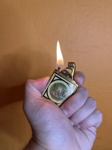 Encendedor Evans Spitfire vintage escena rococó - Imagen 1 de 4