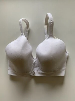 NWD! Bali Sz 34DD Comfort Revolution Shaping Wireless Bra DF3463 White Dots - Image 1 of 4