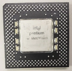 Intel Pentium MMX 166MHz SY059 PPGA Socket 7 - Picture 1 of 2
