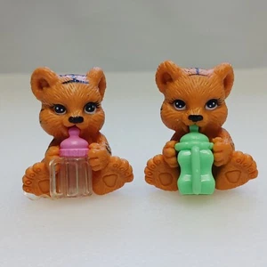 Lot Of 2 Barbie Tiger Cubs 2011 I Can Be Anything Zoo Pet W/ Bottles - Picture 1 of 6