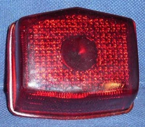 RF745 1941 - 1947 Pontiac Stop Brake Tail Light Lens Glass - Picture 1 of 4