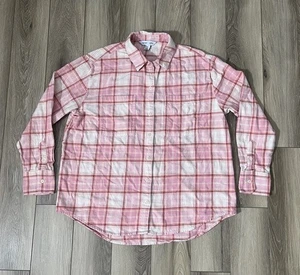 Old Navy The Boyfriend Shirt Pink Flannel Button Up Front Pockets Women’s Size M - Picture 1 of 9