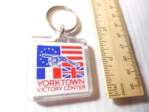Vintage Yorktown Victory Center British American Lucite Key Ring KeyChain - Picture 1 of 4