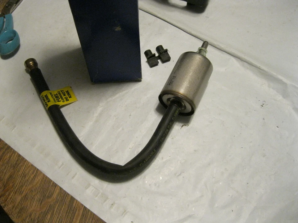 Fuel Filter Parts Master 73574 Foto 1 de 4